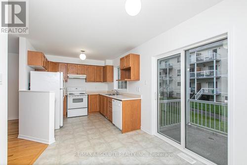 242 Gershwin, Ottawa, ON - Indoor Photo Showing Kitchen With Double Sink