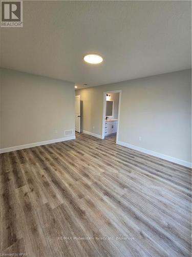 32 Roberts Street, Huron East (Seaforth), ON - Indoor Photo Showing Other Room