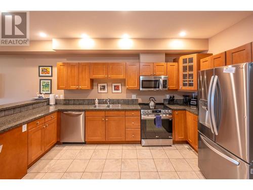 5401 Lakeshore Drive Unit# 104, Osoyoos, BC - Indoor Photo Showing Kitchen With Double Sink