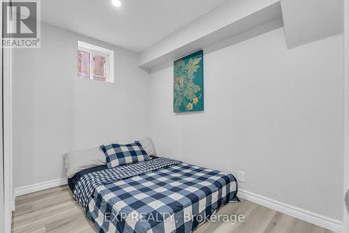 88 Waverley Road, Clarington, ON - Indoor Photo Showing Bedroom