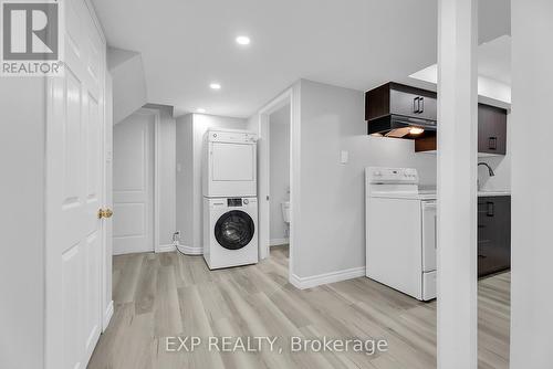 88 Waverley Road, Clarington, ON - Indoor Photo Showing Laundry Room