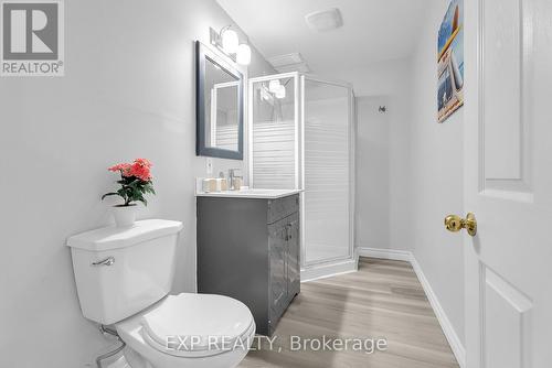 88 Waverley Road, Clarington, ON - Indoor Photo Showing Bathroom