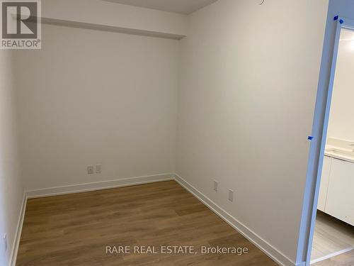 3320 - 2031 Kennedy Road, Toronto, ON - Indoor Photo Showing Other Room