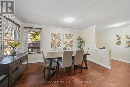 6 Guthrie Crescent, Whitby, ON - Indoor Photo Showing Dining Room