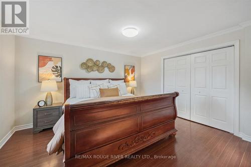 6 Guthrie Crescent, Whitby, ON - Indoor Photo Showing Bedroom