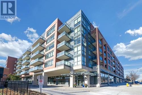 438 - 7608 Yonge Street, Vaughan, ON - Outdoor With Balcony