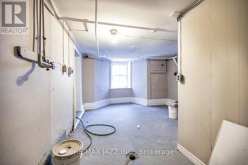 221 Walton Street, Port Hope, ON - Indoor Photo Showing Other Room