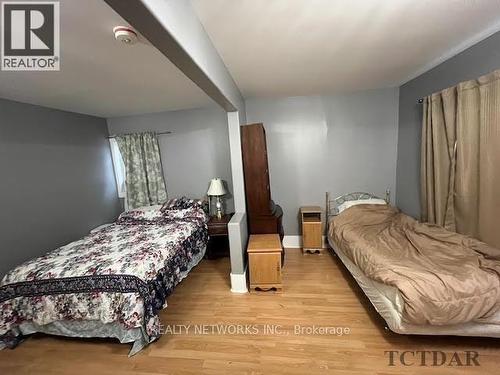 210 Laidlaw Street, Timmins, ON - Indoor Photo Showing Bedroom