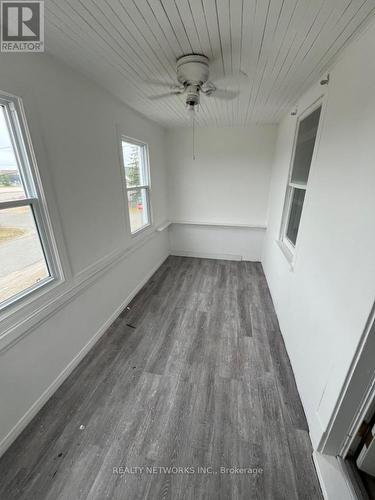 208 Laidlaw Street, Timmins, ON - Indoor Photo Showing Other Room