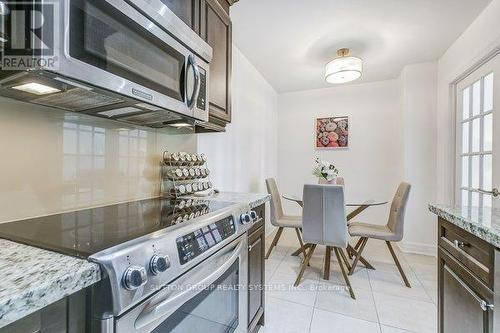 408 - 15 Rean Drive, Toronto, ON - Indoor Photo Showing Kitchen