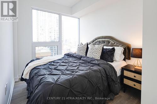 1915 - 82 Dalhousie Street, Toronto, ON - Indoor Photo Showing Bedroom