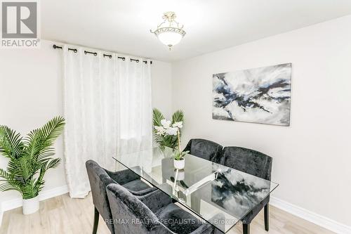 20 Chelvin Drive, Halton Hills, ON - Indoor Photo Showing Dining Room