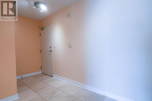 4610 - 15 Fort York Boulevard, Toronto, ON - Indoor Photo Showing Other Room