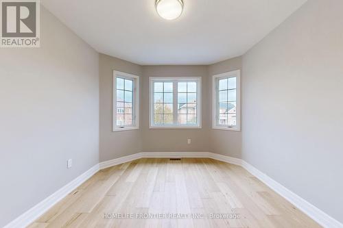 10 Delattaye Avenue, Aurora, ON - Indoor Photo Showing Other Room