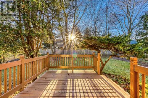 468 Anthony Drive, Oakville, ON - Outdoor With Deck Patio Veranda