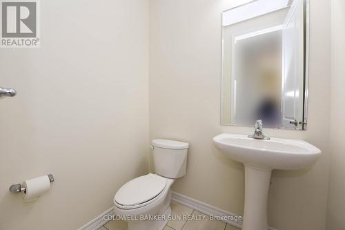 124 Tysonville Circle, Brampton, ON - Indoor Photo Showing Bathroom