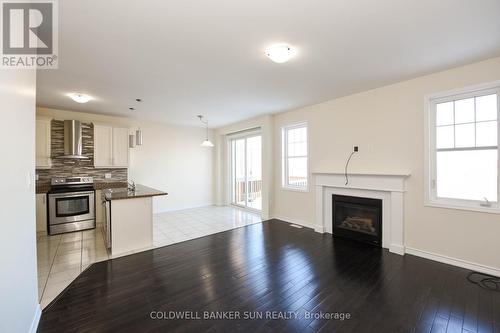 124 Tysonville Circle, Brampton, ON - Indoor Photo Showing Living Room With Fireplace