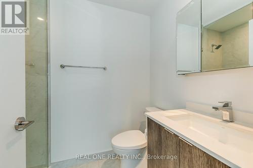 1809 - 1926 Lakeshore Boulevard W, Toronto, ON - Indoor Photo Showing Bathroom