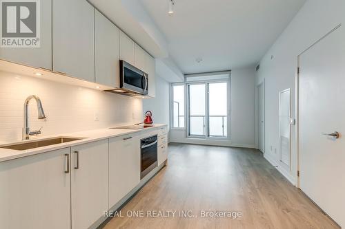 1809 - 1926 Lakeshore Boulevard W, Toronto, ON - Indoor Photo Showing Kitchen With Upgraded Kitchen