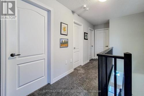 33 Fairgrounds Drive, Hamilton, ON - Indoor Photo Showing Other Room