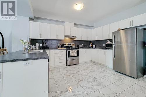 33 Fairgrounds Drive, Hamilton, ON - Indoor Photo Showing Kitchen With Stainless Steel Kitchen