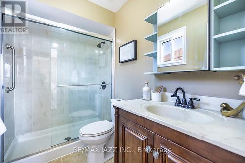 32 Parkins Drive, Ajax (Central), ON - Indoor Photo Showing Bathroom