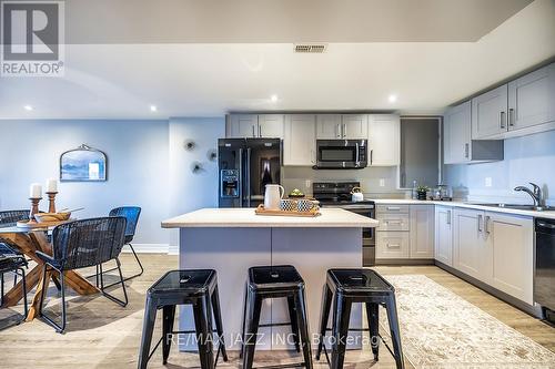 32 Parkins Drive, Ajax (Central), ON - Indoor Photo Showing Kitchen