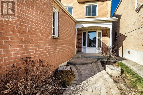 32 Parkins Drive, Ajax (Central), ON - Outdoor