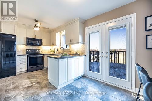 32 Parkins Drive, Ajax (Central), ON - Indoor Photo Showing Kitchen