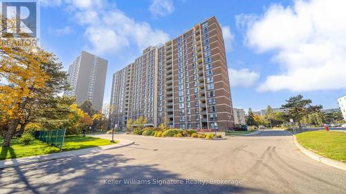 1601 - 3170 Kirwin Avenue, Mississauga (Cooksville), ON - Outdoor With Facade