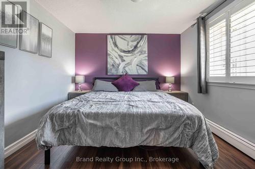 201 - 925 10Th Avenue E, Owen Sound, ON - Indoor Photo Showing Bedroom