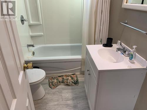 9 West Muddy Hole Road, Burgeo, NL - Indoor Photo Showing Bathroom