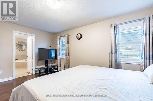 34 Jolana Crescent, Halton Hills, ON - Indoor Photo Showing Bedroom