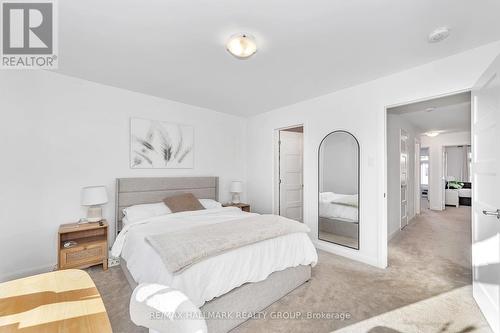 570 Halo, Ottawa, ON - Indoor Photo Showing Bedroom