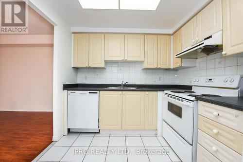 706 - 135 Hillcrest Avenue, Mississauga, ON - Indoor Photo Showing Kitchen With Double Sink