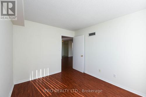 706 - 135 Hillcrest Avenue, Mississauga, ON - Indoor Photo Showing Other Room