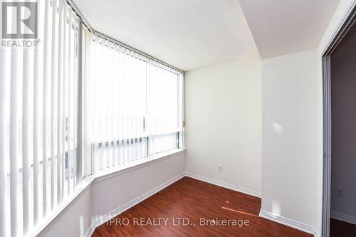 706 - 135 Hillcrest Avenue, Mississauga, ON - Indoor Photo Showing Other Room