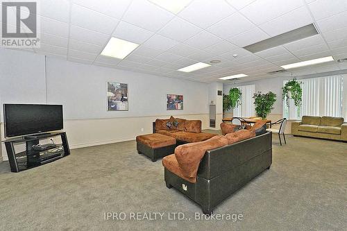 706 - 135 Hillcrest Avenue, Mississauga, ON - Indoor