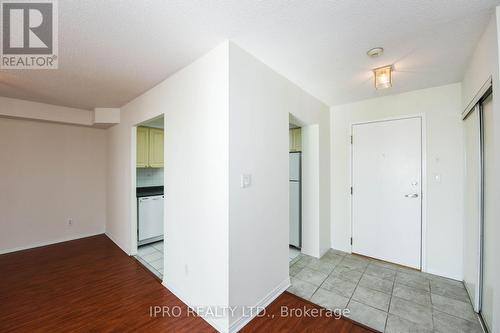 706 - 135 Hillcrest Avenue, Mississauga, ON - Indoor Photo Showing Other Room