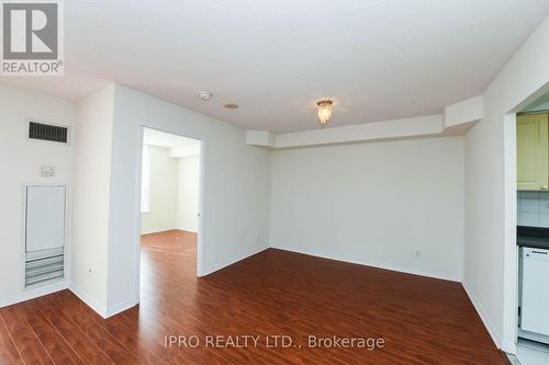 706 - 135 Hillcrest Avenue, Mississauga, ON - Indoor Photo Showing Other Room