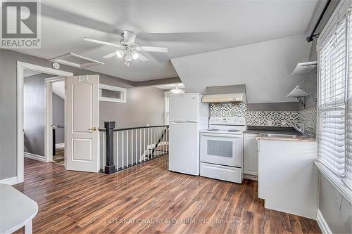 113 West 5Th Street N, Hamilton, ON - Indoor Photo Showing Kitchen With Double Sink