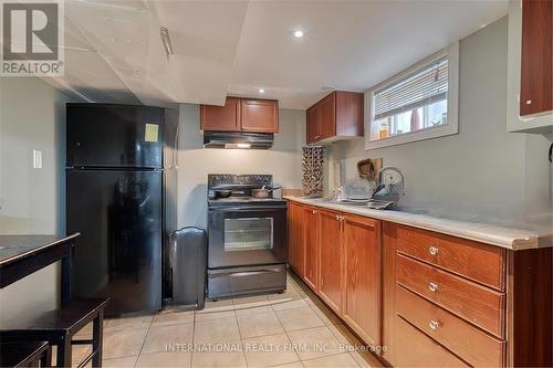 113 West 5Th Street N, Hamilton, ON - Indoor Photo Showing Kitchen