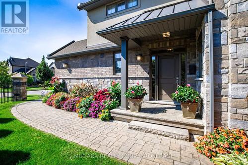 1 Tuscany Court N, St. Catharines, ON - Outdoor With Deck Patio Veranda