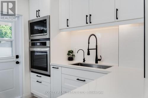 757 Sammon Avenue, Toronto, ON - Indoor Photo Showing Kitchen