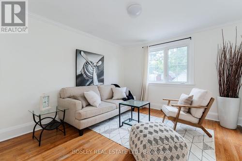 757 Sammon Avenue, Toronto, ON - Indoor Photo Showing Living Room