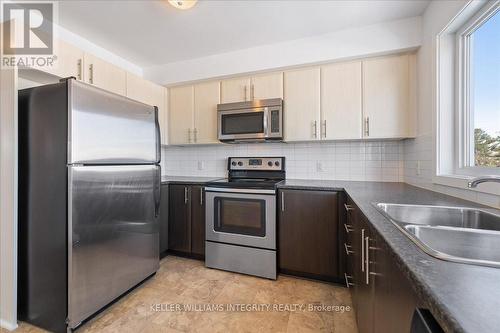 B - 2016 Dorima Street, Ottawa, ON - Indoor Photo Showing Kitchen With Double Sink