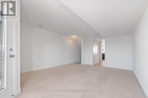 B - 2016 Dorima Street, Ottawa, ON - Indoor Photo Showing Other Room