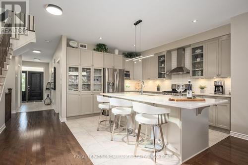 657 Gwen Avenue, Kingston (City Northwest), ON - Indoor Photo Showing Kitchen With Upgraded Kitchen