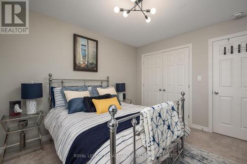 657 Gwen Avenue, Kingston (City Northwest), ON - Indoor Photo Showing Bedroom