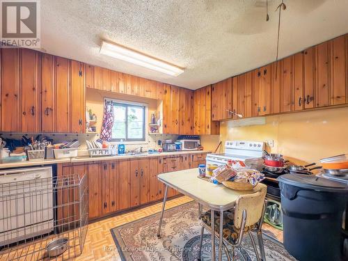 407 Highway 124, Mcdougall, ON - Indoor Photo Showing Kitchen